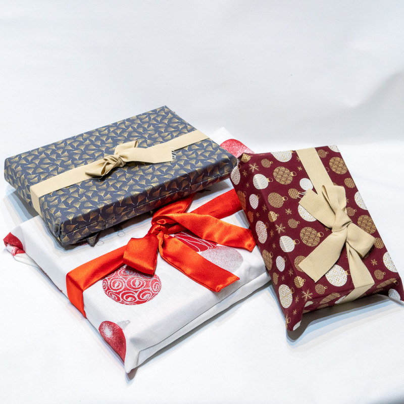 3/6pcs Papier D'emballage Brillant, Papier D'emballage De Noël, Papier  Cadeau Pour La Saint-Valentin, Les Anniversaires Et Les Vacances - Temu  Canada
